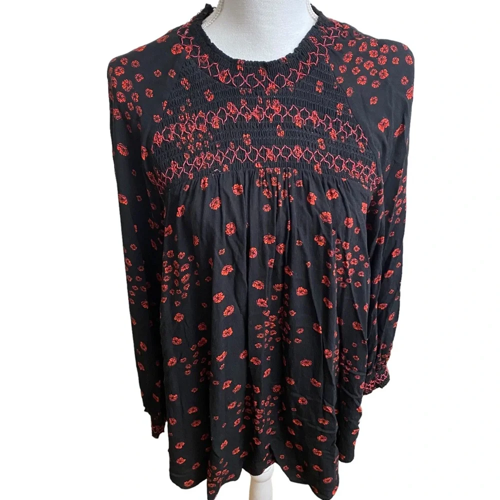 Free People Tunic “Flowers in her Hair” Tunic Small  Red Floral Boho Oversized
